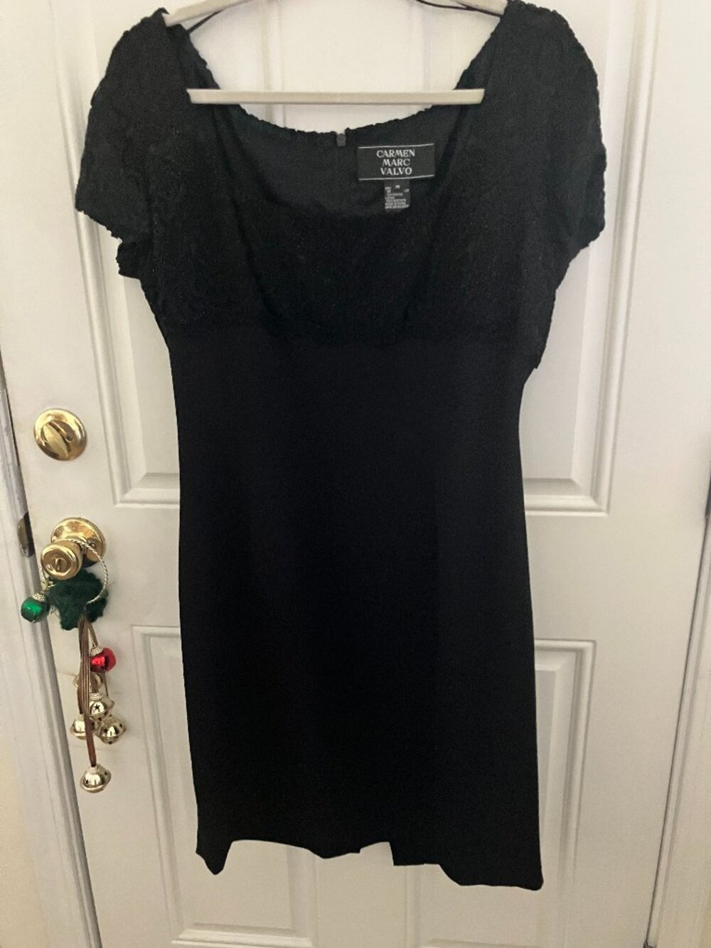 Carmen Marc Valvo Beaded Lace Dress -PRISTINE 90s EUC - Fits Modern 8